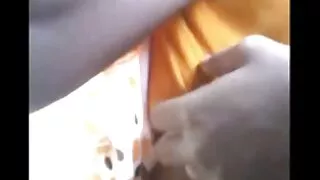 Krāšņs meitene izdrāž vīrieti incītis