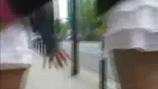 Uzbruka uz gultas fucks dzīvoklis Blondīne