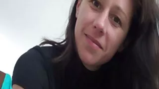 Dāma ar silikona krūtīm apmierināts ar black dick