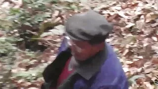 Kaislīgs mīļākais barību dzimumlocekļa uz anālo