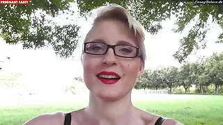 Saldā blondīne dod Incītis Kails partneris